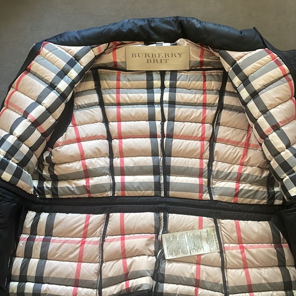 Puffer Burberry Vest - Picture 5 of 6